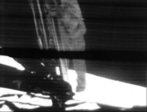 apollo_11_first_step